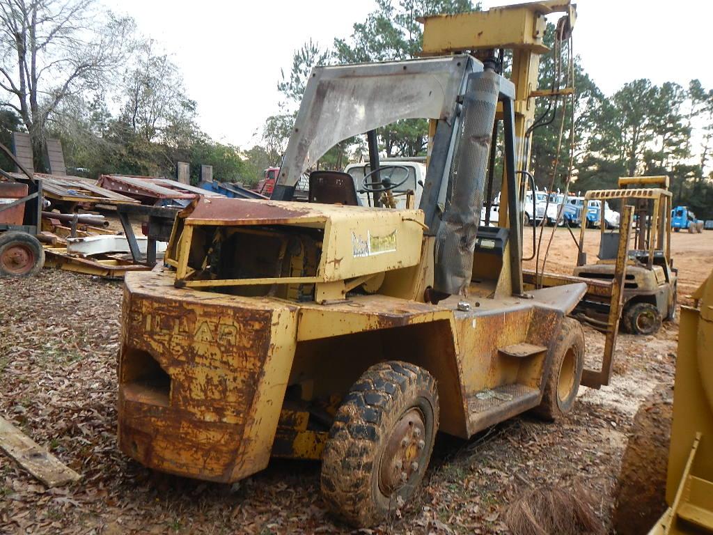 "CATERPILLAR 150 FORKLIFT,  DIESEL, 2-STAGE MAST, SIDE SHIFT, DUAL TIRES, C