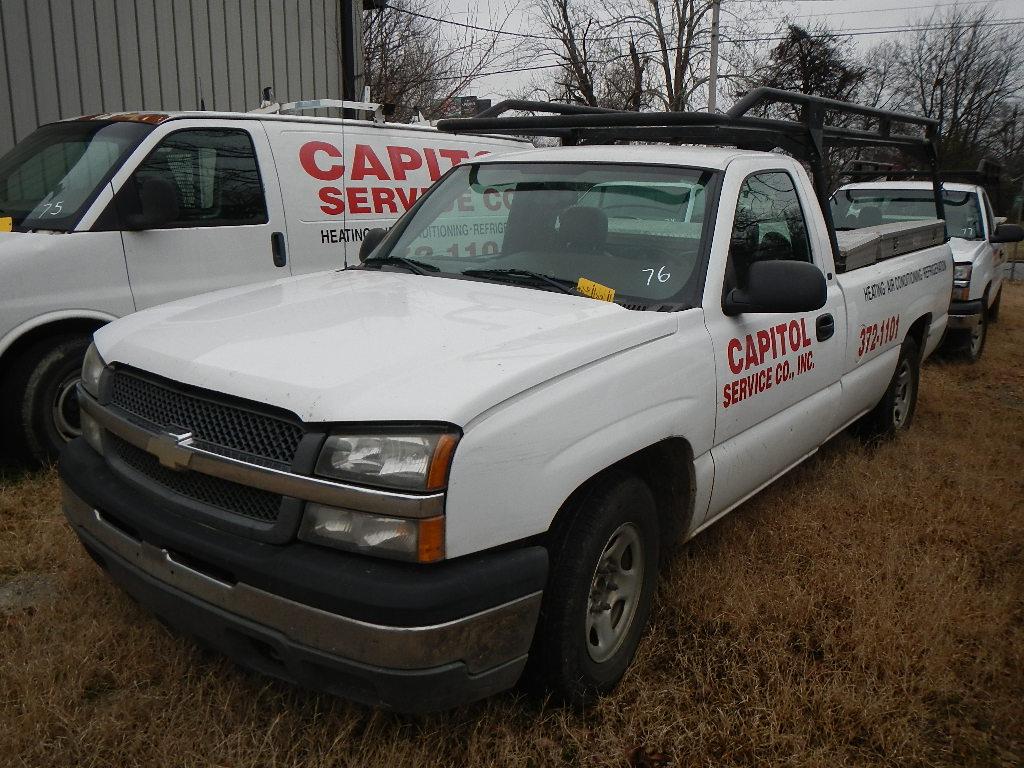 2004 CHEVROLET SILVERADO PICKUP TRUCK,  V8 GAS, AT, PS, AC, LADDER RACK, (2