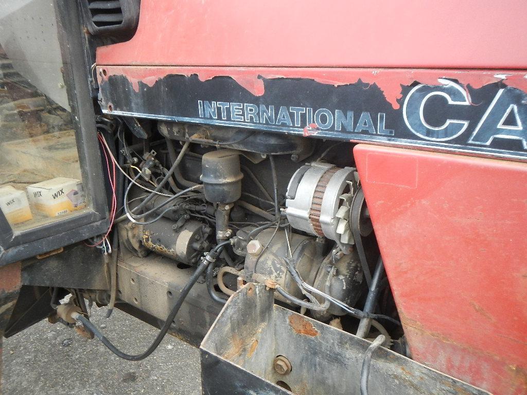 CASE IH 1394 WHEEL TRACTOR  HIGH CROP, 3PT, 540 PTO, 1 REMOTE, CAB, MFWD S#