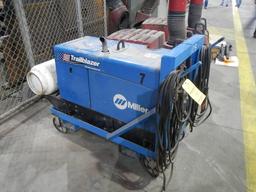 MILLER TRAILBLAZER 302 PORTABLE WELDER/GENERATOR,  KOHLER LP GAS ENGINE, 11