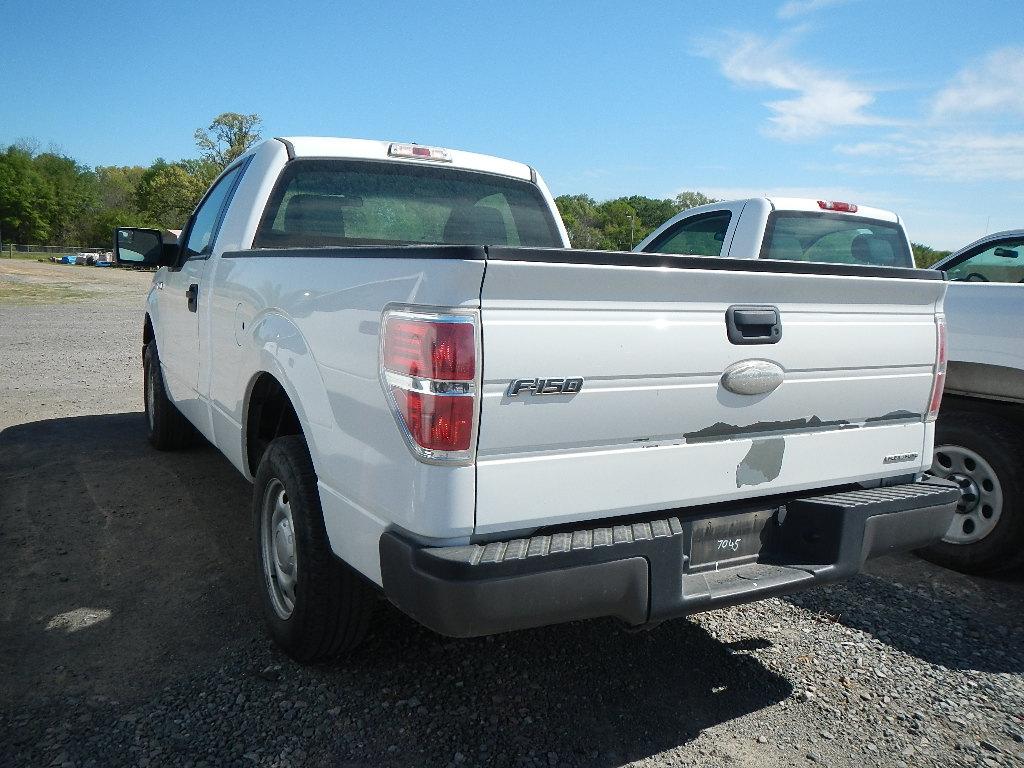 2011 FORD F150 PICKUP, 123050  V8 GAS, AT, PS, AC S# 1FTMF1CF2BKD95554 C# 7