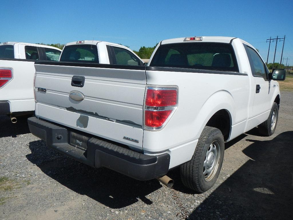 2011 FORD F150 PICKUP, 123050  V8 GAS, AT, PS, AC S# 1FTMF1CF2BKD95554 C# 7