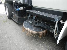 2014 INTERNATIONAL DURA STAR SWEEPER TRUCK, 5103 MILES,  MAXXFORCE DIESEL,