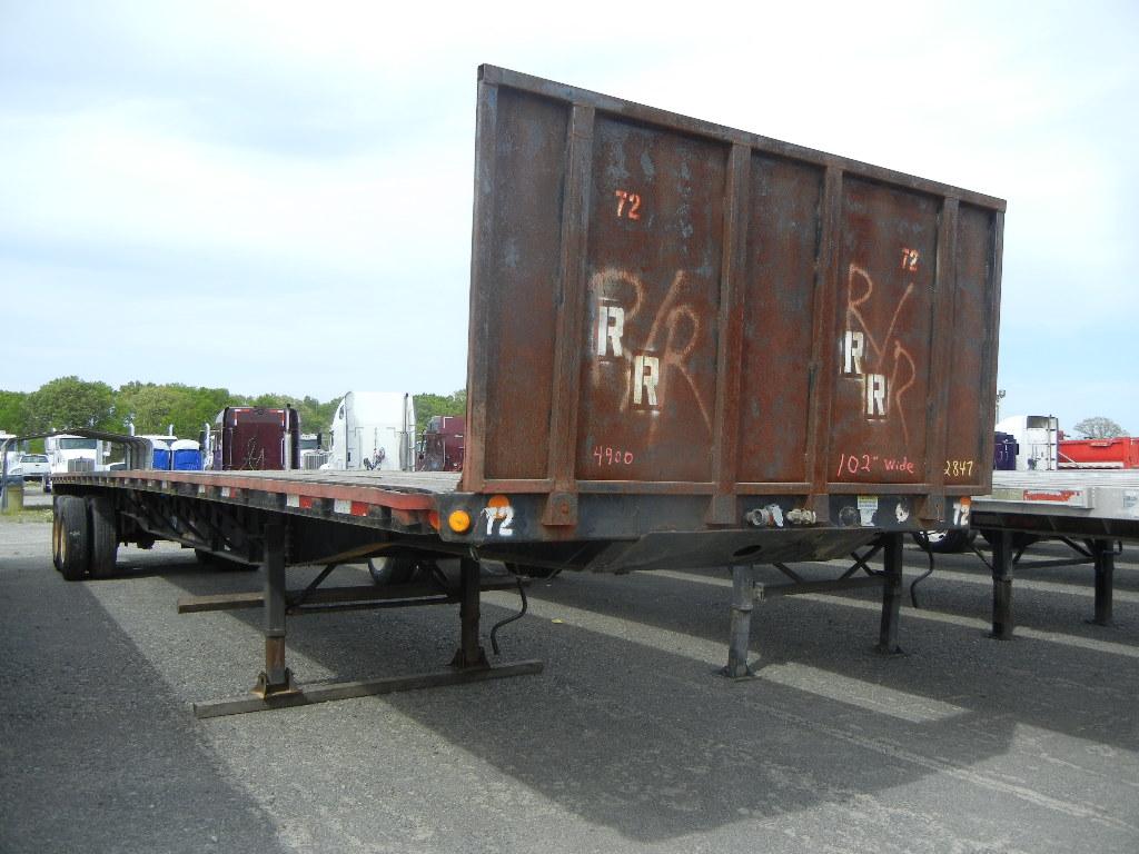 2004 LUFKIN FEATHERLITE FLATBED TRAILER,  48X102, SLIDING TANDEM AXLES, SPR