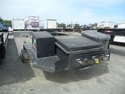 2000 WITZCO CHALLENGER LOWBOY TRAILER,  HYDRAULIC DETACH, SELF CONTAINED, G