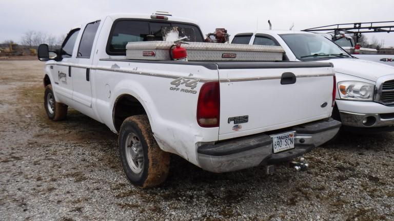 2001 FORD F250 PICKUP TRUCK, 240K+ MILES  SUPER DUTY, OFF ROAD SERIES, 4-DO