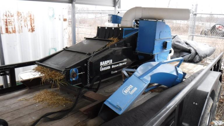 2015 HARPER SB3500 STRAW BLOWER,  VANGUARD 31 GAS ENGINE, C# 57