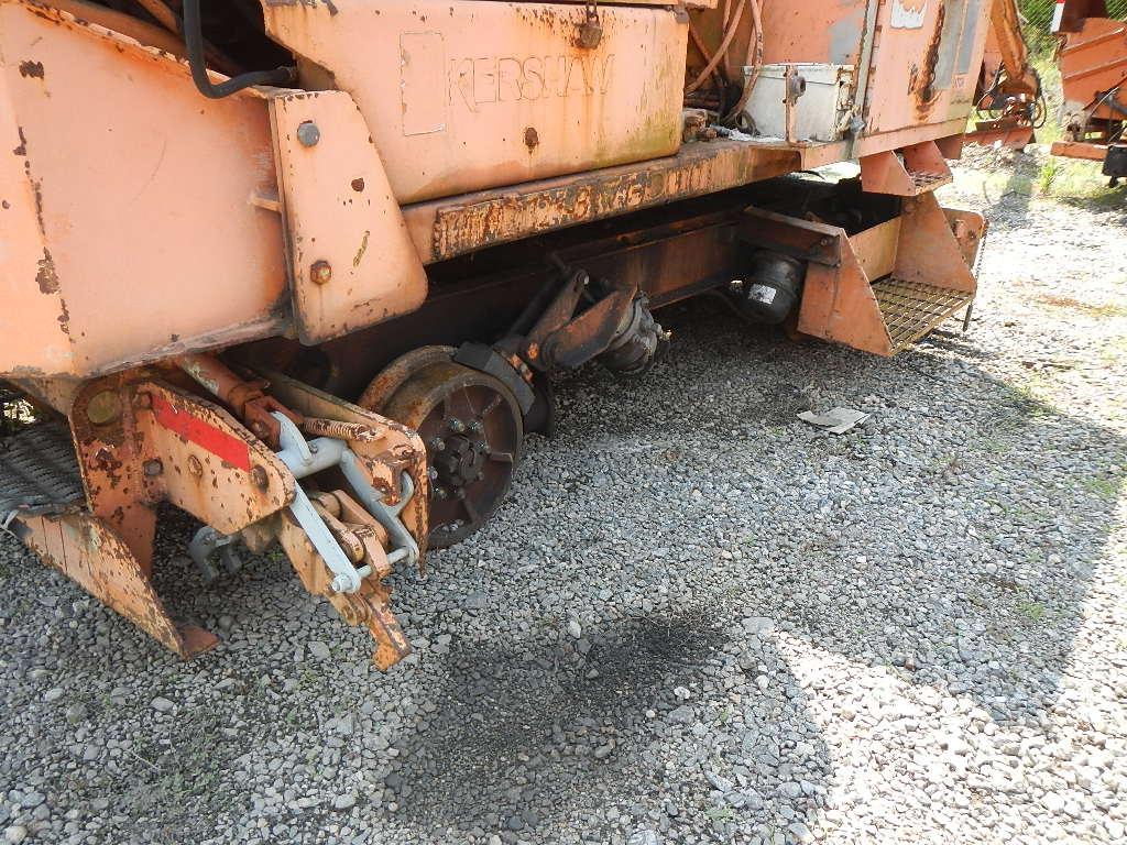 1992 KERSHAW 11-3-4 TIE CRANE,   LOAD OUT FEE: $150.00 S# 11-231-92 C# THM9