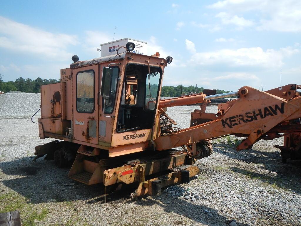 1992 KERSHAW 11-3-4 TIE CRANE,   LOAD OUT FEE: $150.00 S# 11-231-92 C# THM9