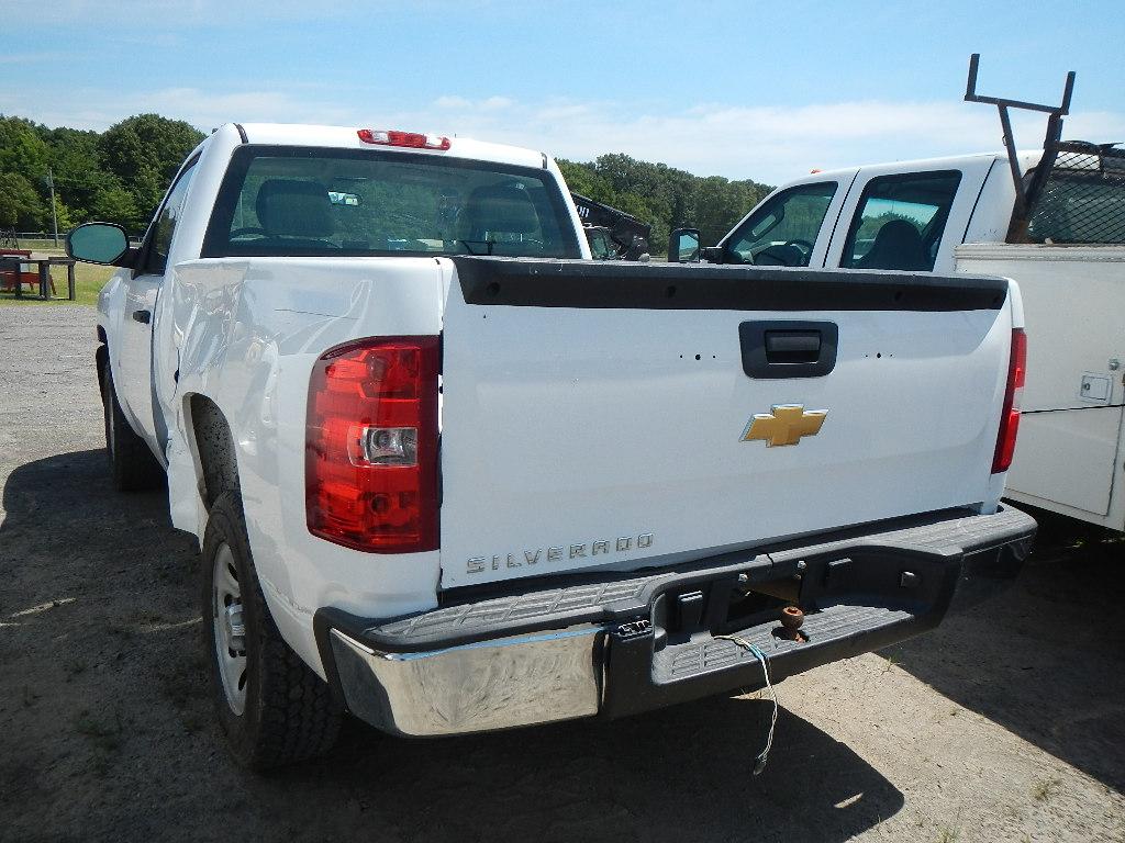 2007 CHEVROLET 1500 PICKUP TRUCK,  V8 GAS, AUTOMATIC, PS, AC, (DOOR CHANGED