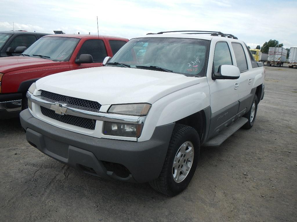 2002 CHEVROLET AVALANCHE PICKUP TRUCK, 148K + mi,  CREW CAB, V8 GAS, AUTOMA