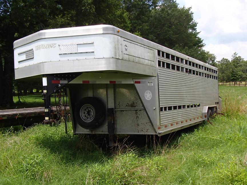 2008 LIBERTY TRAVALONG LIVESTOCK TRAILER,  GOOSENECK, ALUMINUM, APPROX 24',