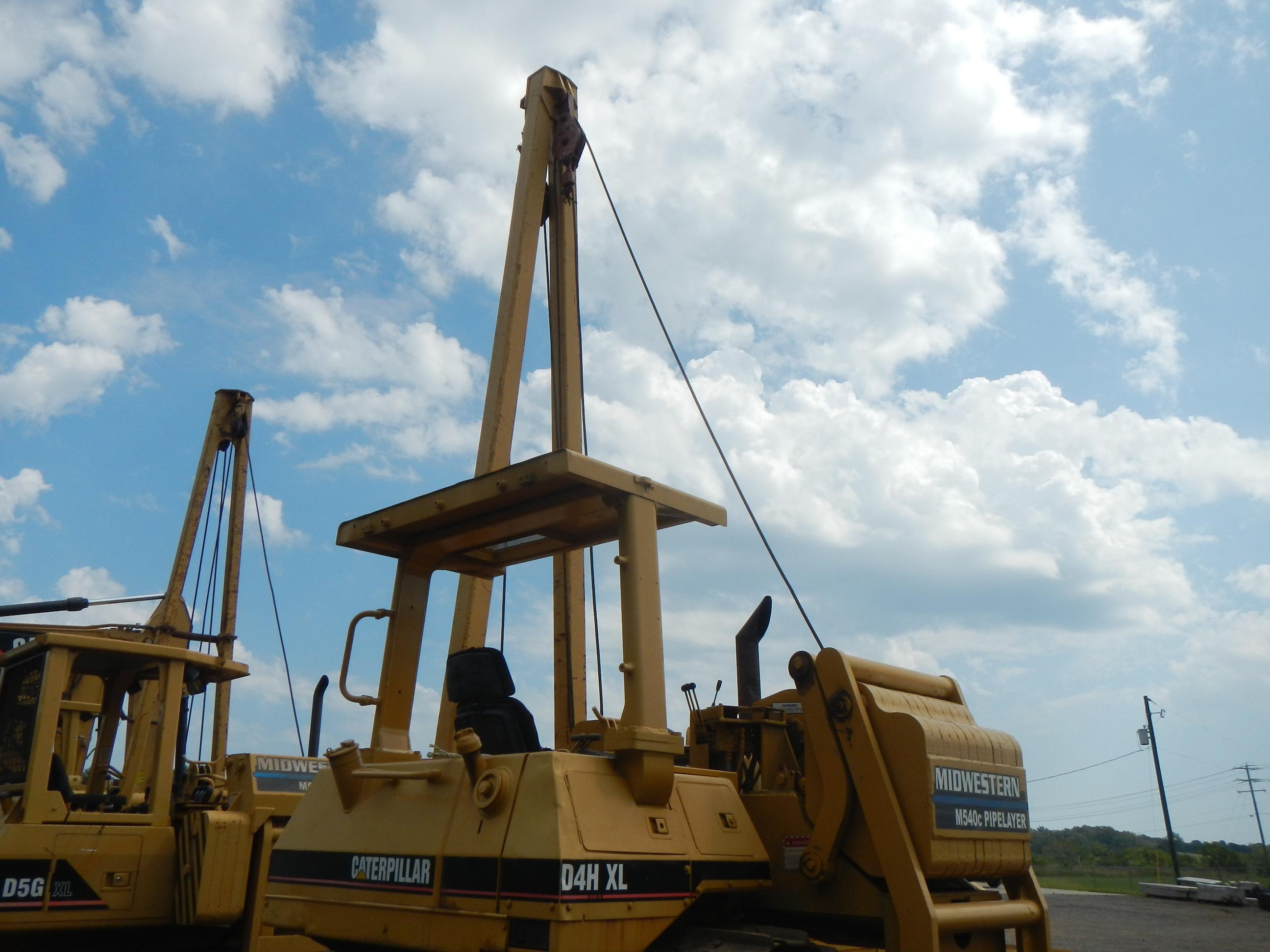 1993 CATERPILLAR D4H XL SIDE BOOM PIPE LAYER, 2091 HOURS SHOWING ON METER