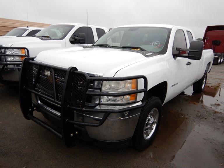 2011 CHEVROLET 2500HD PICKUP TRUCK,  EXTENDED CAB, 6.6L DURAMAX DIESEL, ALL