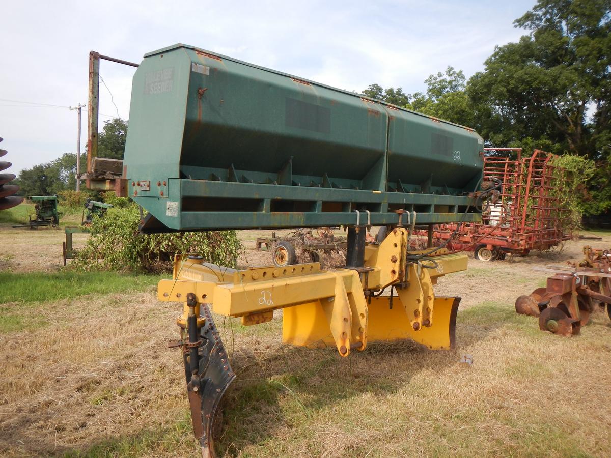 MARLISS SUKUP 12' LEVEE SEEDER  WITH NMC-NAMMCO LEVEE SQUEEZER NHDLB72L SN: