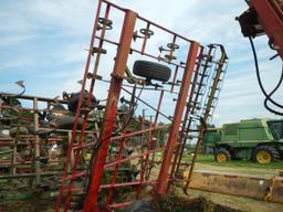 TRIPLE K 32' FIELD CULTIVATOR,  PULL TYPE, HYDRAULIC FOLD, ROLLING BASKETS