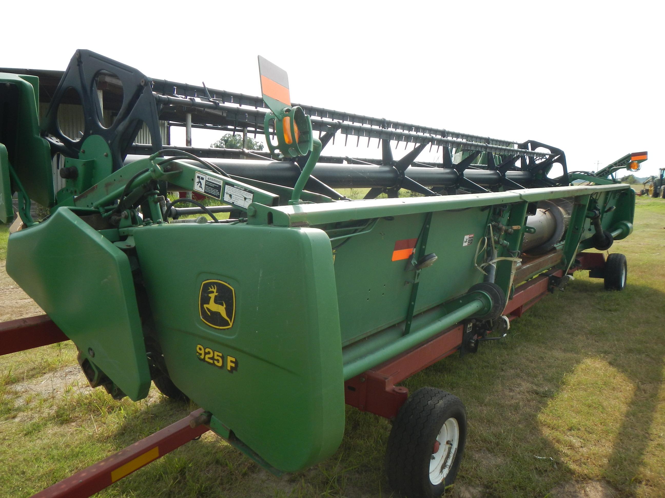 JOHN DEERE 925F HEADER,  SELLS WITH UNVERFERTH, HT30 HEADER TRAILER S#A44-4