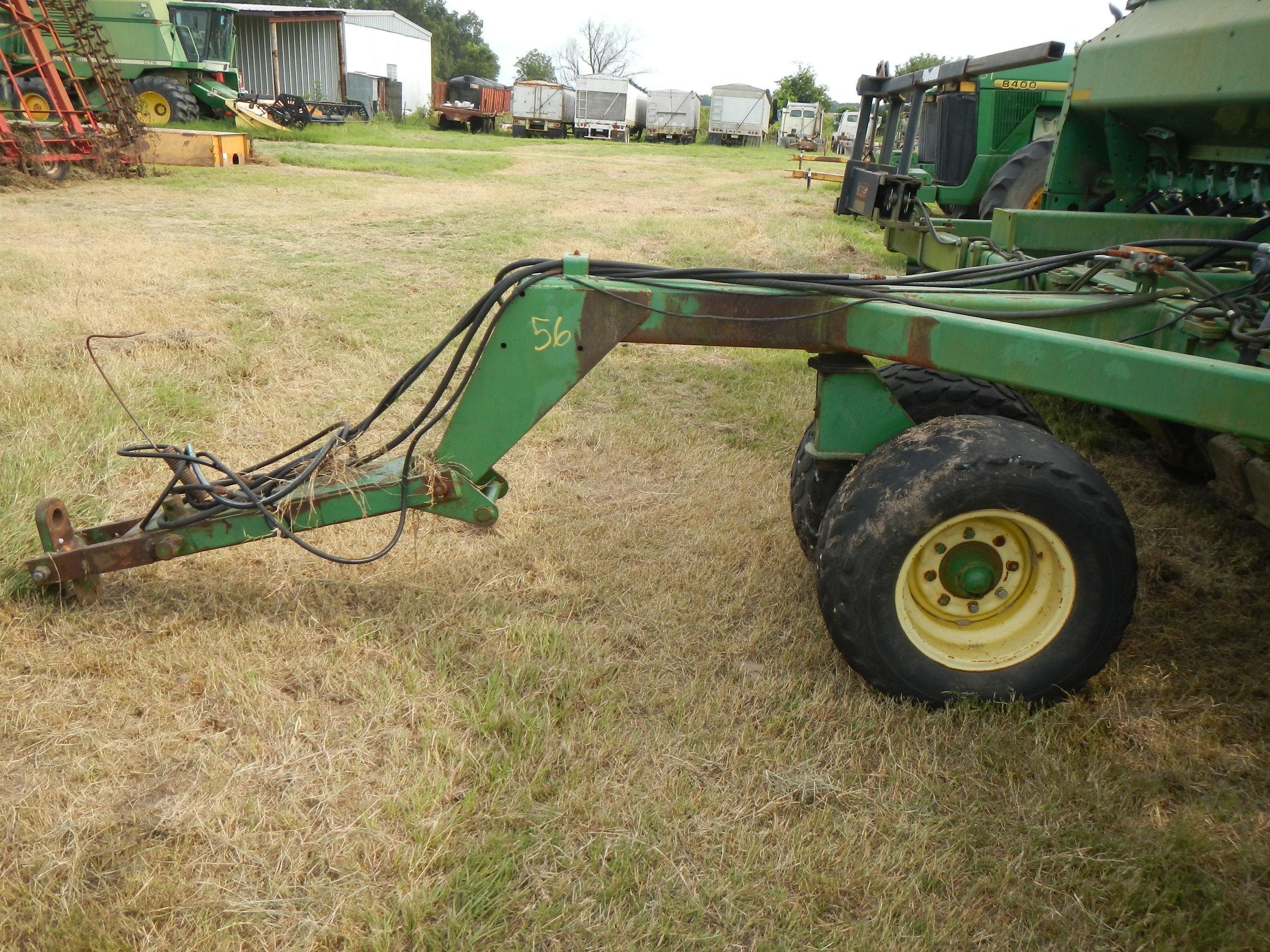 JOHN DEERE 1560 GRAIN DRILL,  20', HYDRAULIC MARKERS, PULL TYPE S# N01560X6