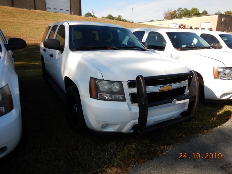 2011 CHEVROLET TAHOE SUV, 159k + mi,  V8 GAS, AUTOMATIC, PS, AC S# 1GNLC2E0