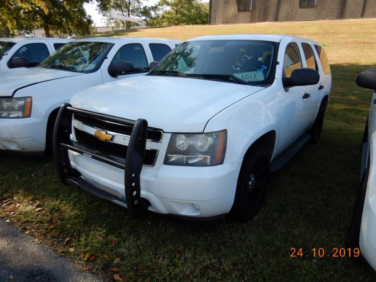 2011 CHEVROLET TAHOE SUV, 149k + mi,  V8 GAS, AUTOMATIC, PS, AC S# 1GNLC2E0