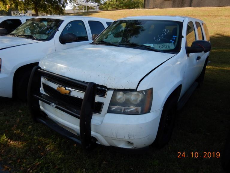 2011 CHEVROLET TAHOE SUV, 133,543 mi,  V8 GAS, AUTOMATIC, PS, AC S# 1GNLC2E