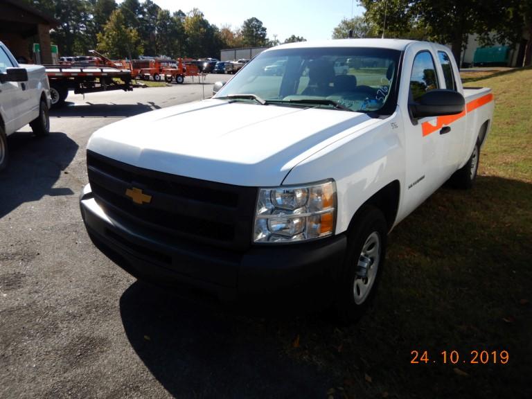 2012 CHEVROLET 1500 PICKUP TRUCK, 156k+ miles  EXTENDED CAB, V8 GAS, AT, PS