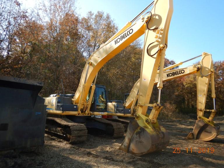 2012 KOBELCO SK295-9 HYDRAULIC EXCAVATOR, 2522 HRS  CAB, AC, ESCO 54” 2.15Y