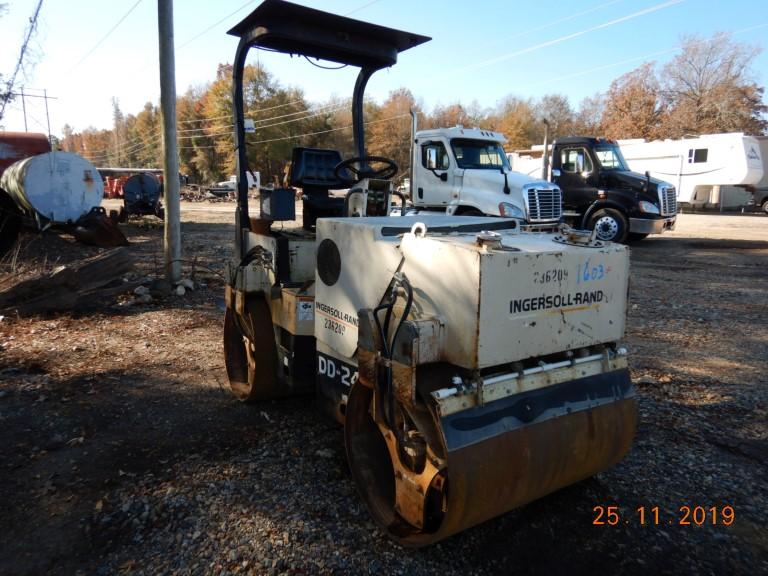 1998 INGERSOLL-RAND DD-24 ROLLER COMPACTOR, 1129 HRS  DOUBLE SMOOTH DRUMS,