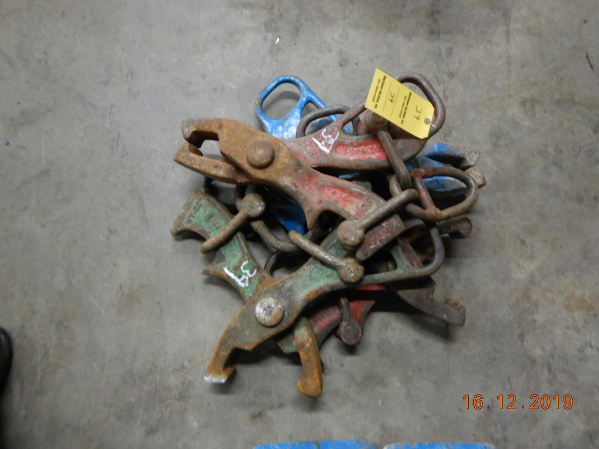 LOT OF RAIL LIFTING TONGS