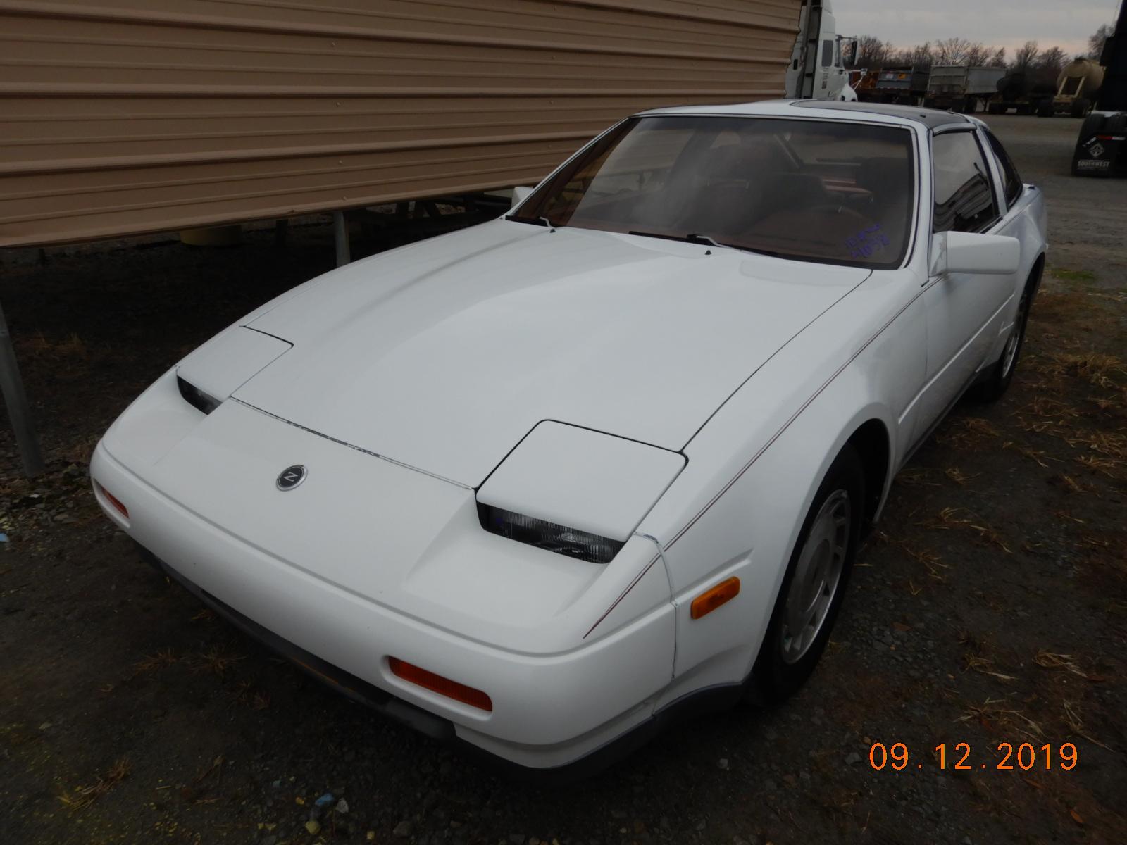 1987 NISSAN 300ZX CAR, 136,182+ mi,  2+2, V6, 5-SPEED, PS, AC (RUNS & DRIVE