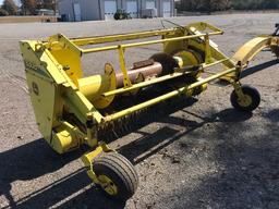 2004 JOHN DEERE 630B WINDROW FORAGE HEADER,  PADDLE AUGER, 3 METER PICKUP,