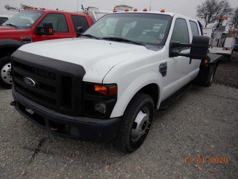 2009 FORD F-350 FLATBED TRUCK, 155,204+ mi,  V-10 GAS, 6-SPEED, PS, AC, AUX