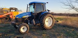 NEW HOLLAND TD5050 WHEEL TRACTOR, 5724 HRS  CAB, AC, REMOTES, SERVICE RECOR