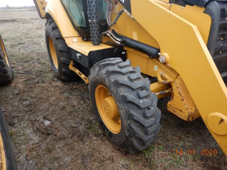 CATERPILLAR 420F BACKHOE, 2,044+ hrs,  CAB, A/C, 4 X 4, EXTENDAHOE, Q/C HOE