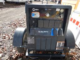 MILLER BIG BLUE 300 PORTABLE WELDER, TRAILER MOUNTED,  DIESEL ENGINE,