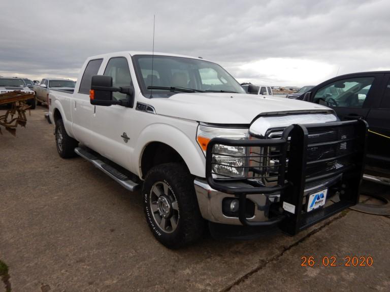 2011 FORD F250 TRUCK, 209000+miles  SUPER DUTY LARIAT, 4X4, 6.7 POWERSTROKE