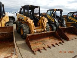 JOHN DEERE 270 SKID STEER, 2393+hours  OPEN ROCKS, HYDRAULIC AUX, S# KV0270