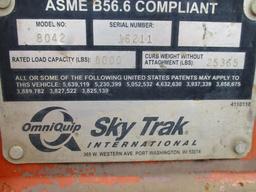 SKYTRAK 8042 TEELESCOPIC FORKLIFT,  8,000-LB CAPACITY (NO TRANSMISSION) S#