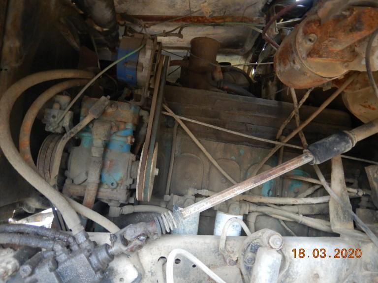 1980 FORD WATER TRUCK,  DETROIT DIESEL, 9 SPEED, SPRING RIDE, TANDEM AXLE,