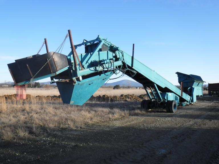 2001 Powerscreen Commander 408 Portable Screening Plant, 6,536 Hours Showin