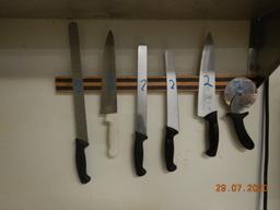 LOT OF KNIVES, SHARPENER AND (2) MAGNETIC KNIFE STRIPS