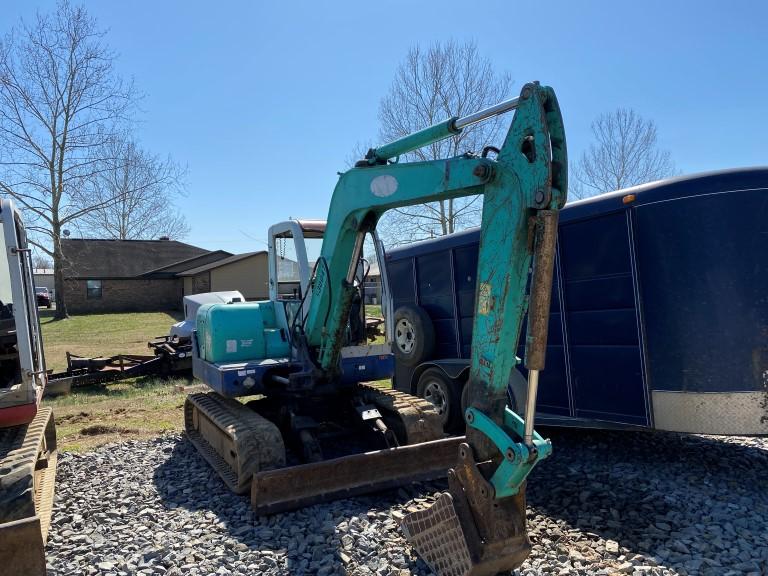 2005 IHI 55N MINI EXCAVATOR, 8622 HRS  CAB, PILOT CONTROLS, BACKFILL BLADE,