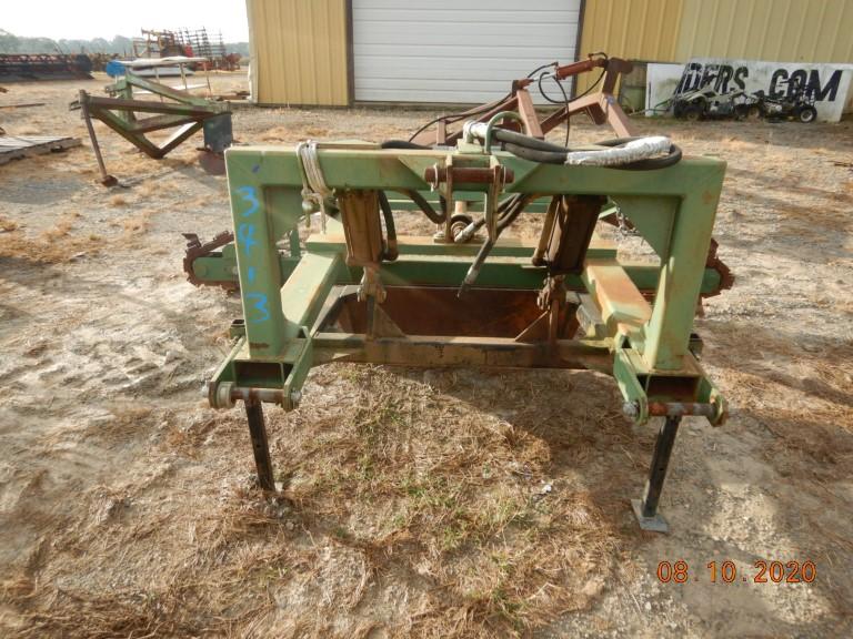LEVEE GATE TRENCHER,  HYDRAULIC BLADE
