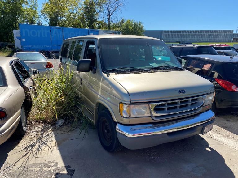 1999 FORD ECONOLINE VAN,  GAS, AUTOMATIC S# 1FDRE1427XHA08856