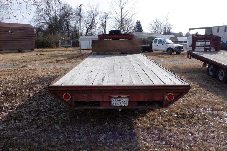 DAKOTA FLATBED TRAILER,  GOOSENECK, TANDEM AXLE S# N/A