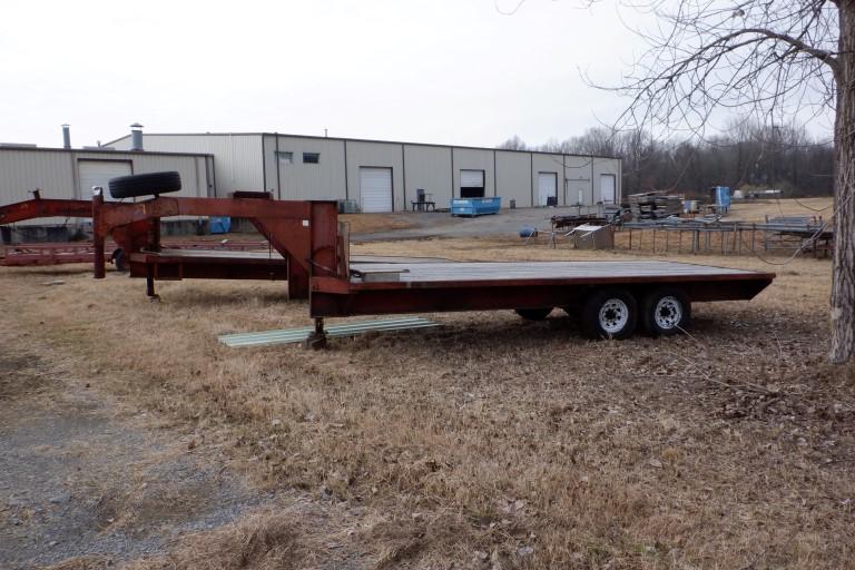 DAKOTA FLATBED TRAILER,  GOOSENECK, TANDEM AXLE S# N/A