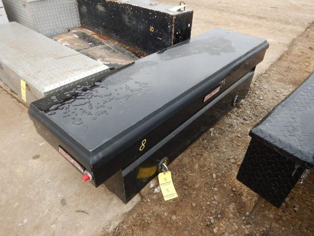 WEATHERGUARD METAL CROSSBED TOOLBOX