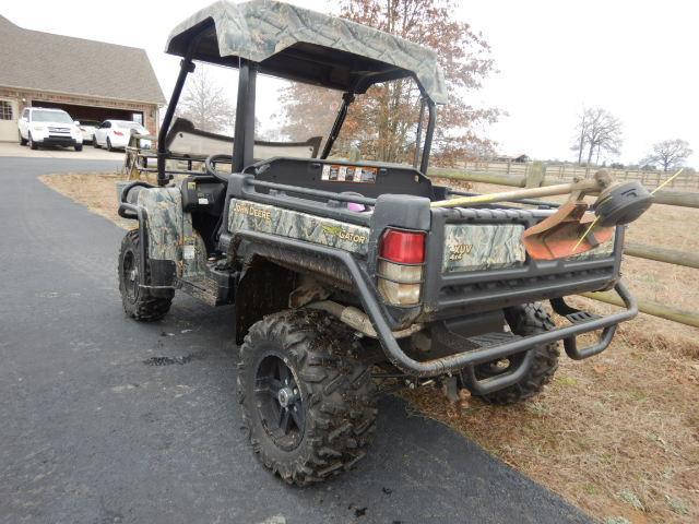 JOHN DEERE 825-I GATOR XUV, 1,872+ mi, 271+ hrs,  4 X 4, SIDE BY SIDE, IRS,