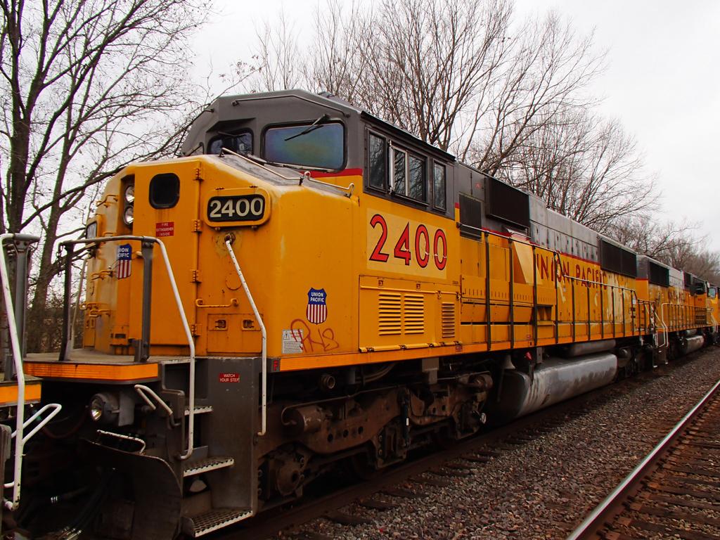 SD60M Locomotive, UP#2400 – Buyer is responsible for moving/UPRR will charg