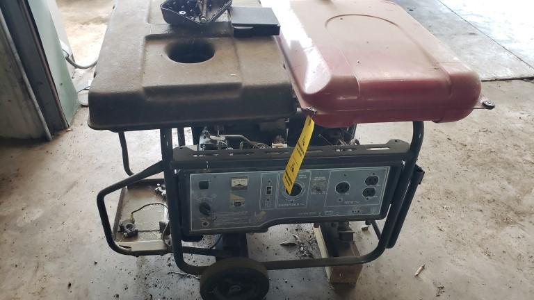 GENERATOR  (NEEDS REPAIR)